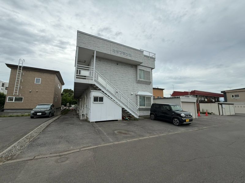 LINE_ALBUM_旭川 外観_260807_14